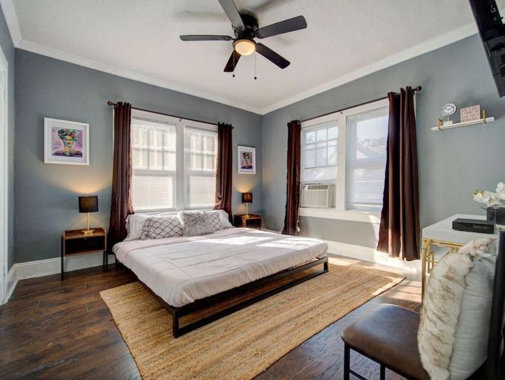 Modern Westshore Apartment Тампа Экстерьер фото
