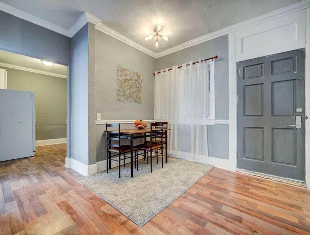 Modern Westshore Apartment Тампа Экстерьер фото
